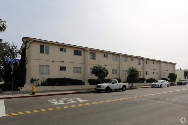 Foto del edificio - 5085 Saratoga Ave