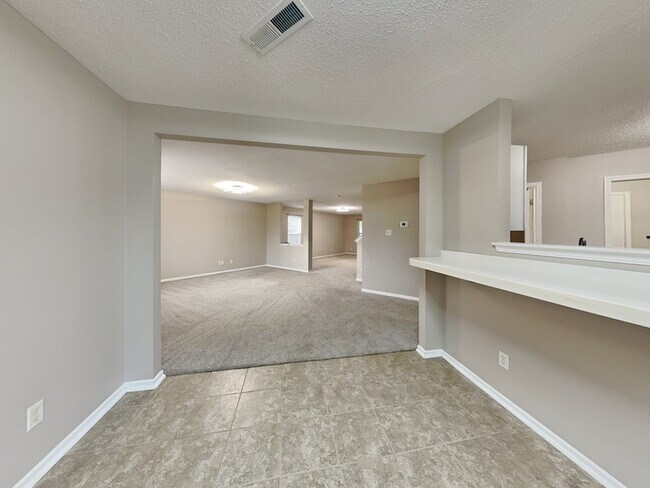 Foto del edificio - 8147 Retreat Ln