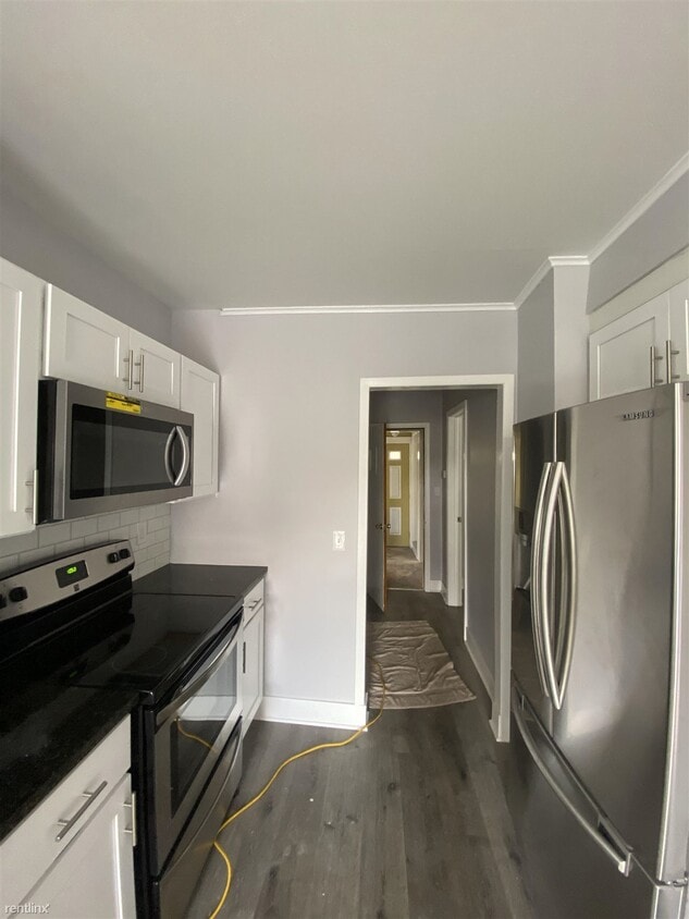1 br, 1.5 bath - 195 Kimberly Avenue - 1 br, 1.5 bath  - 195 Kimberly Avenue