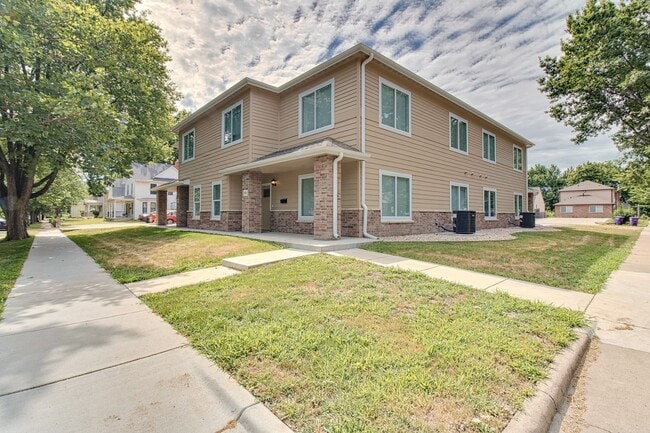 Foto del edificio - Fremont 4-Plex