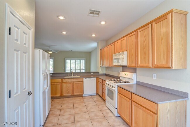 Foto del edificio - 2173 Burris Hill Dr