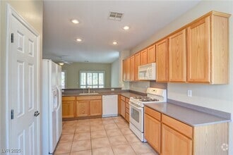 Building Photo - 2173 Burris Hill Dr
