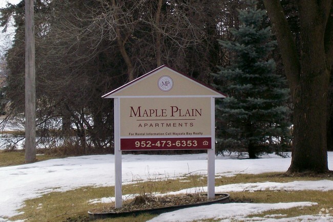 Otros - Maple Plain Apartments