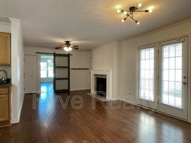 Building Photo - 3232 Penn Meade Way