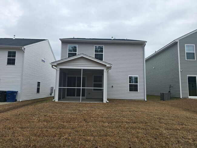 Building Photo - New build 3 bed 2.5 bath house in Pinecrest Subdivision