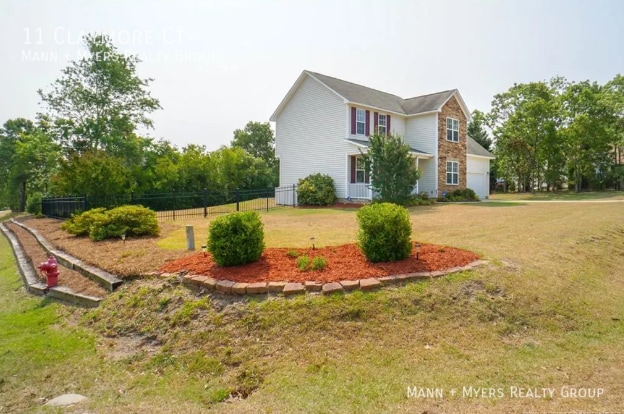 Building Photo - 11 Claymore Ct
