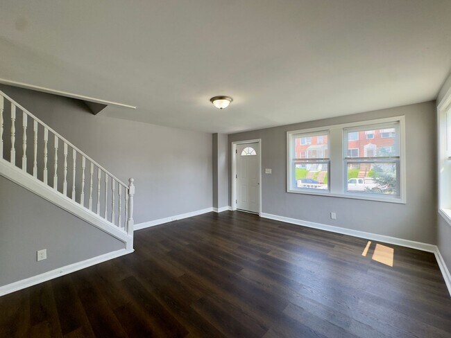 Foto del edificio - 7441 Berkshire Rd