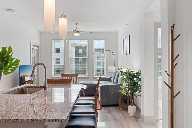 Foto del edificio - 12100 1/2 Ferrystone Glen Drive-ID1343261P