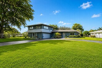 Building Photo - 6700 E Tropical Way