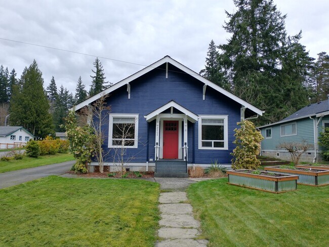 Front Door - 2404 Old Lakeway Dr