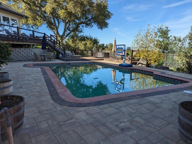 Foto del edificio - 21327 Canyon View Dr