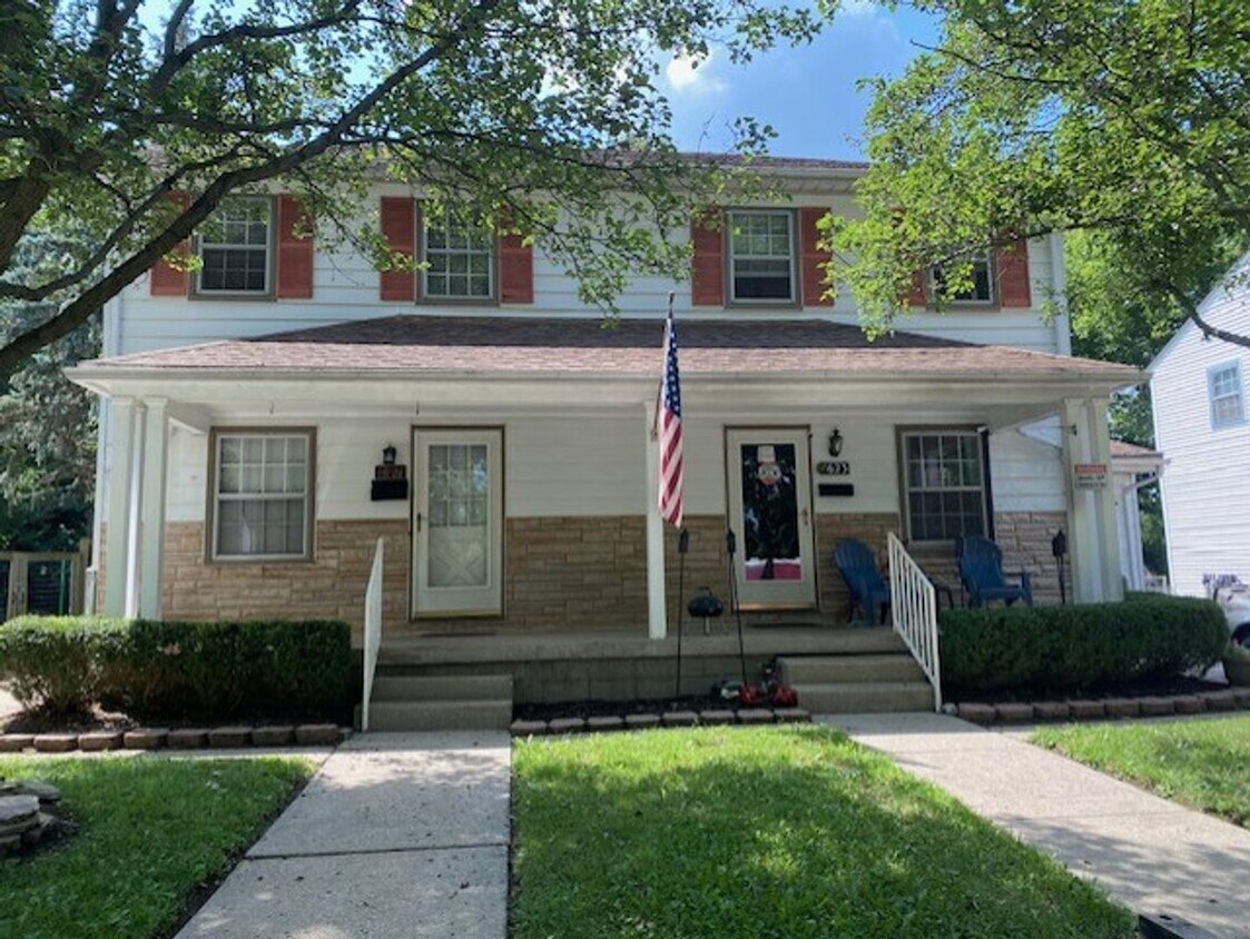Foto principal - Two bedroom, one bathroom double in Spring...
