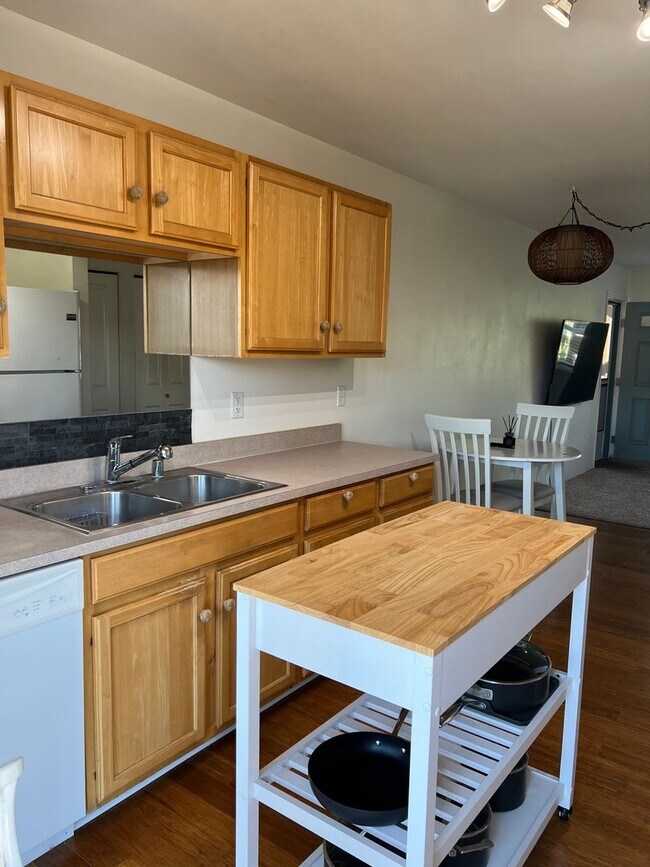 Building Photo - Villas at Kahana Ridge