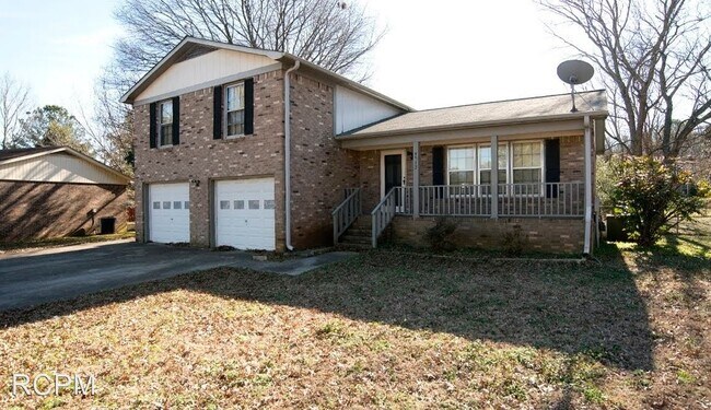 Building Photo - 3 br, 2.5 bath House - 4512 Calvert RD