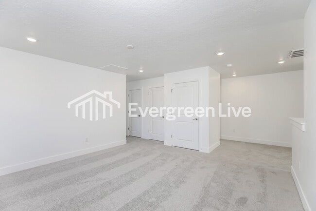 Building Photo - 15164 Cumulus Way