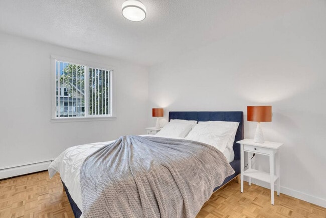 Building Photo - 1190 10th Avenue Bikeway