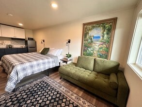 Building Photo - 470700 US-95