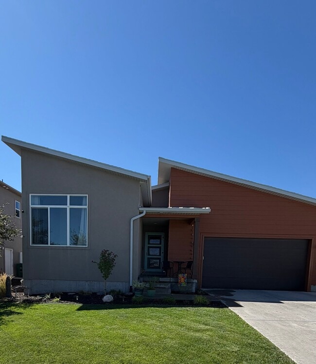 Building Photo - 6353 W 7900 S
