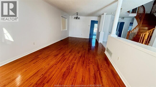 Photo du bâtiment - 1054 Cora Greenwood Dr