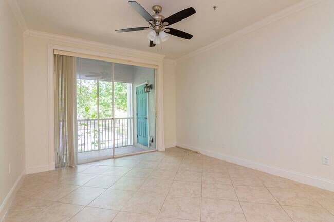 Foto del edificio - Remodeled and Upgraded -2nd Floor - 1 Bed 1 Bath Condo For Lease