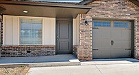 Primary Photo - 405 Summit Ridge Dr