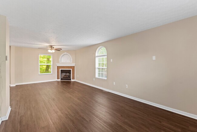 Foto del edificio - 289 N Bend Dr