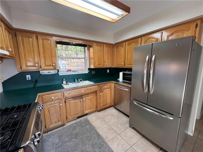 Foto del edificio - 1606 N Forest Heights