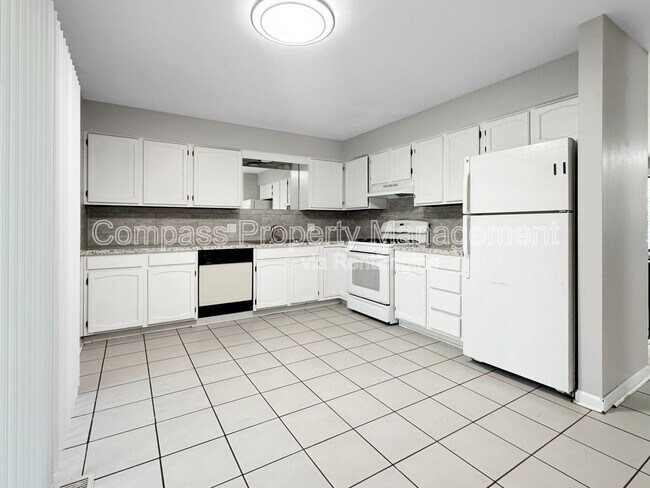 Foto del edificio - 4699 Stauffer Ave SE