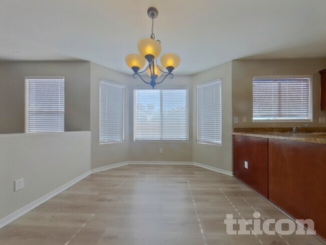 Foto del edificio - 25760 W Valley View Dr