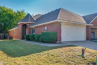 Building Photo - 4051 Cottage Park Ct