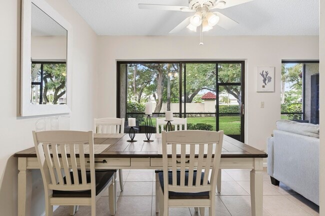 Foto del edificio - 15 Lexington Ln E