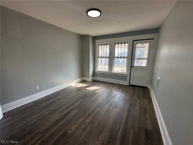 Building Photo - 7705 Sagamore Ave