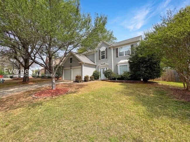 Foto del edificio - 3406 Chastain Glen Ln NE