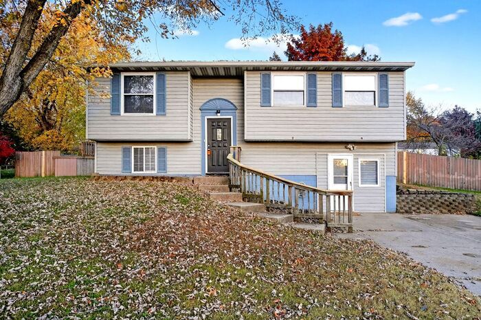 Foto principal - Nicely Updated Home