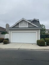 Building Photo - 9 Bawley St