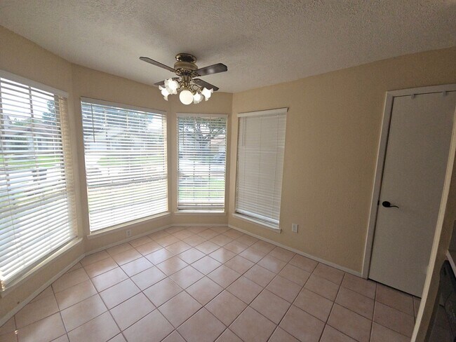 Foto del edificio - 11130 Thunderhaven Dr