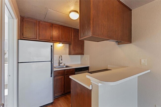 Foto del edificio - 601 Nelray Blvd