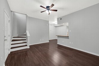 Building Photo - 2425 Augusta Dr