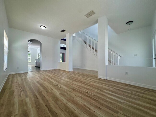 Foto del edificio - 16543 Cedar Run Dr