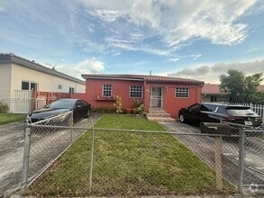 Building Photo - 5642 SW 5th St