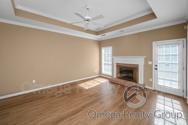 Building Photo - 1240 Amberley Woods Dr