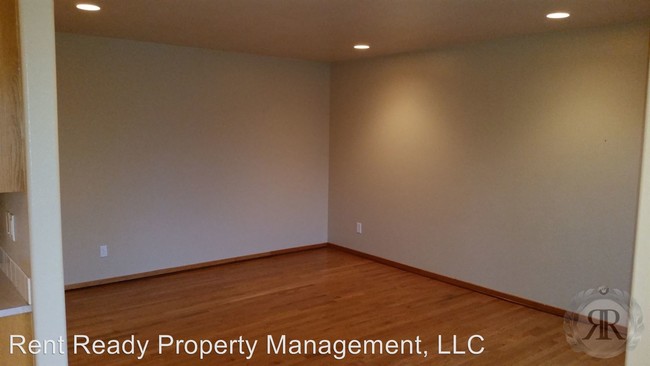 Building Photo - 3 br, 2 bath House - 905 S 76th Ave