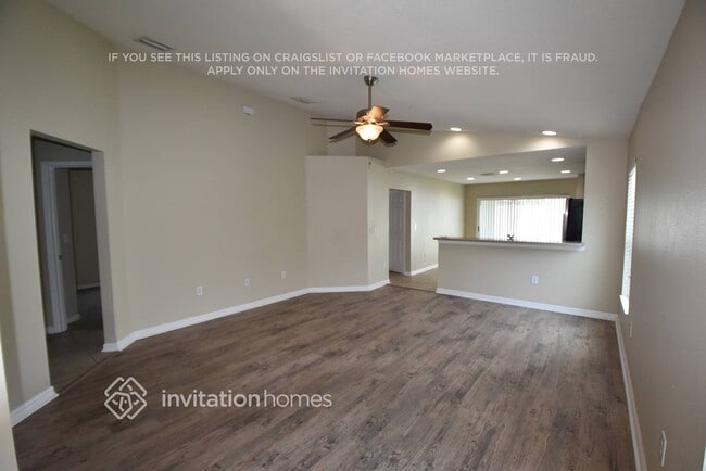 Building Photo - 8222 Summer Wood Ln