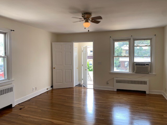 Primary Photo - 15 Cooper St