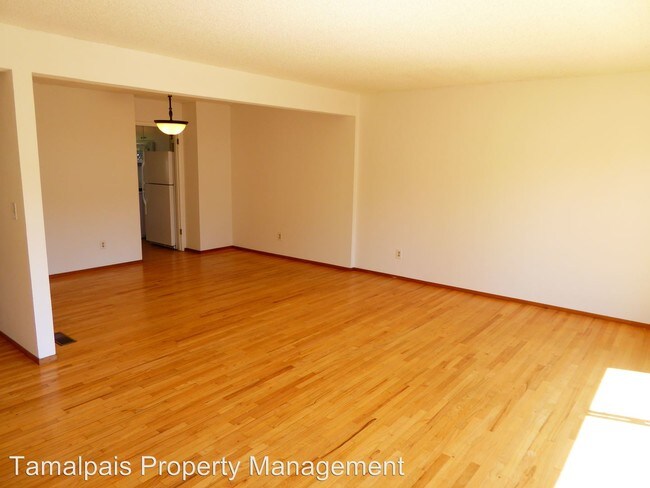 Building Photo - 3 Cheda Knolls Dr