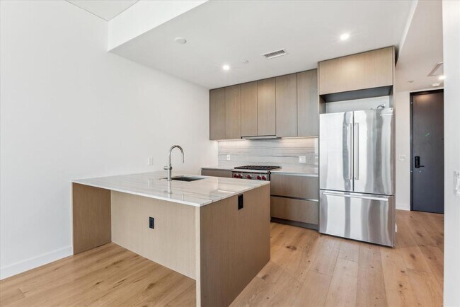 Foto del edificio - 610 Davis St