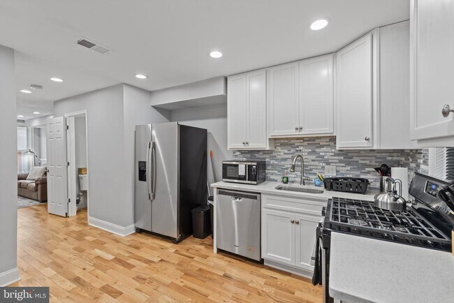 Foto del edificio - 712 N Duncan St