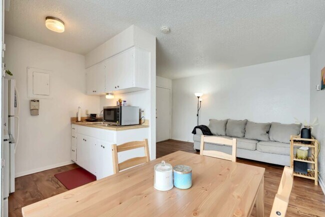 Foto del edificio - 2803 Hemphill Park