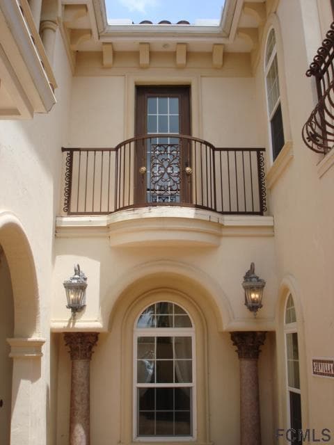 Building Photo - 606 Mahogany Run