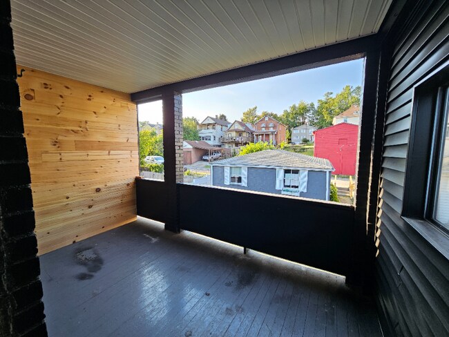 Building Photo - 1257 8th Ave